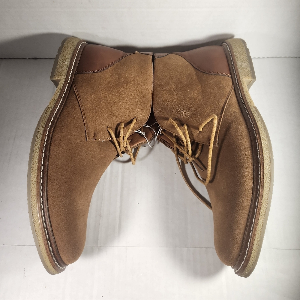 NWOT Men's Vance Co. Suede & Leather Chukka Boot - Picture 3 of 7